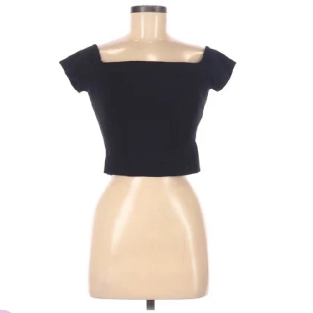 GIANNI BINI Black Crop Top